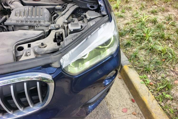 Used BMW X1 2019 sDrive20Li Leading Model Engine Bay Left