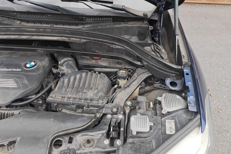 Used BMW X1 2019 sDrive20Li Leading Model Engine Bay Left