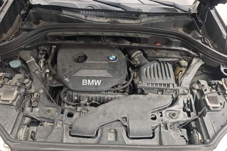 Used BMW X1 2019 sDrive18Li Premium Edition Engine Bay