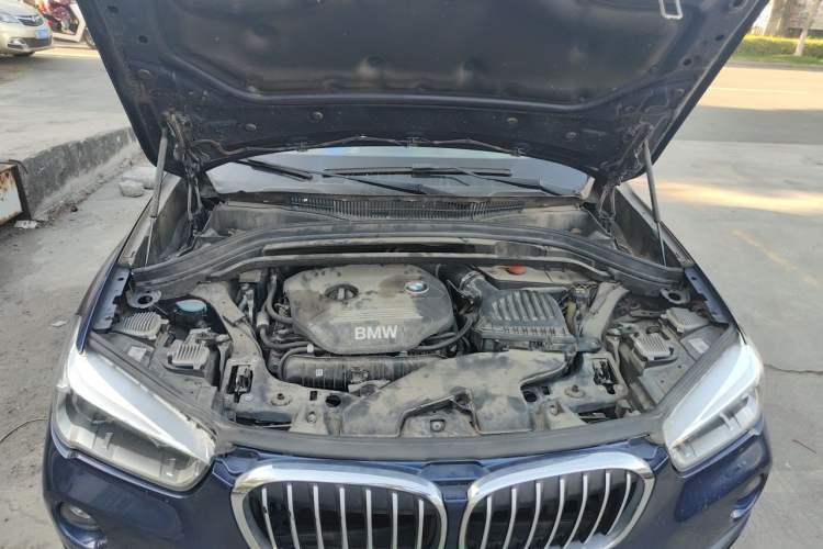 Used BMW X1 2019 sDrive20Li Leading Model Engine Bay