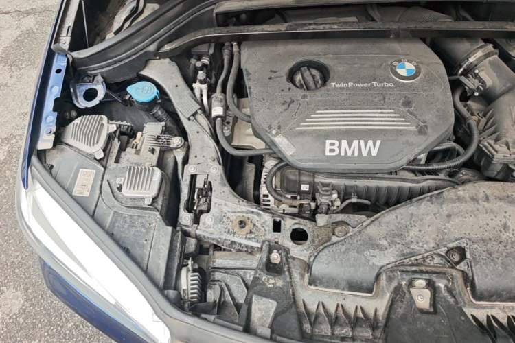 Used BMW X1 2019 sDrive18Li Premium Edition Engine Bay Right
