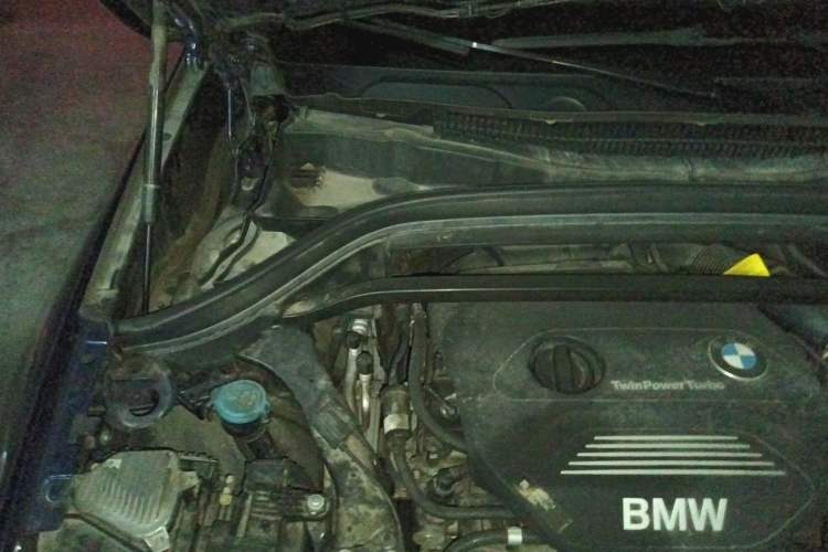 Used BMW X1 2019 sDrive20Li Leading Model Engine Bay Right