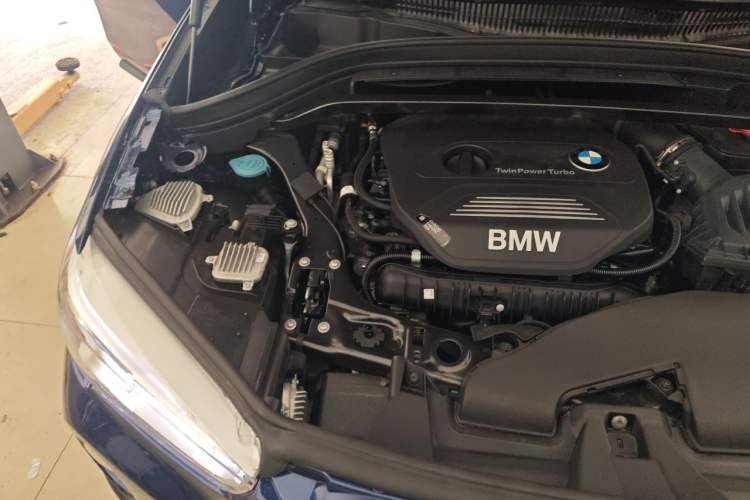 Used BMW X1 2019 sDrive20Li Leading Model Engine Bay Right