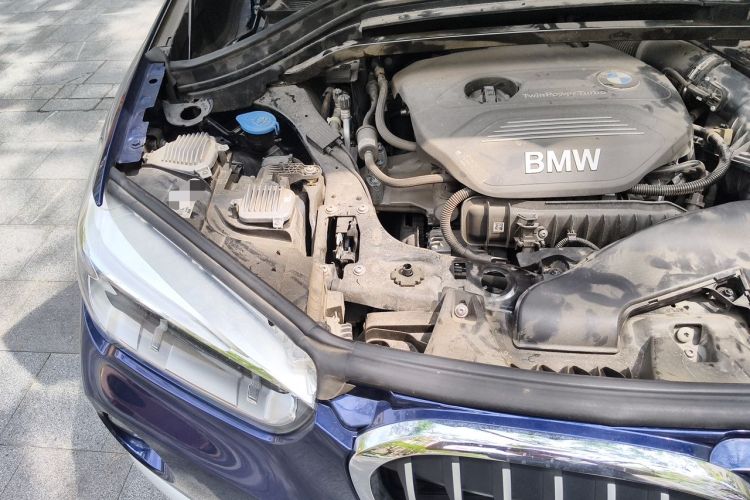 Used BMW X1 2019 sDrive18Li Premium Edition Engine Bay Right