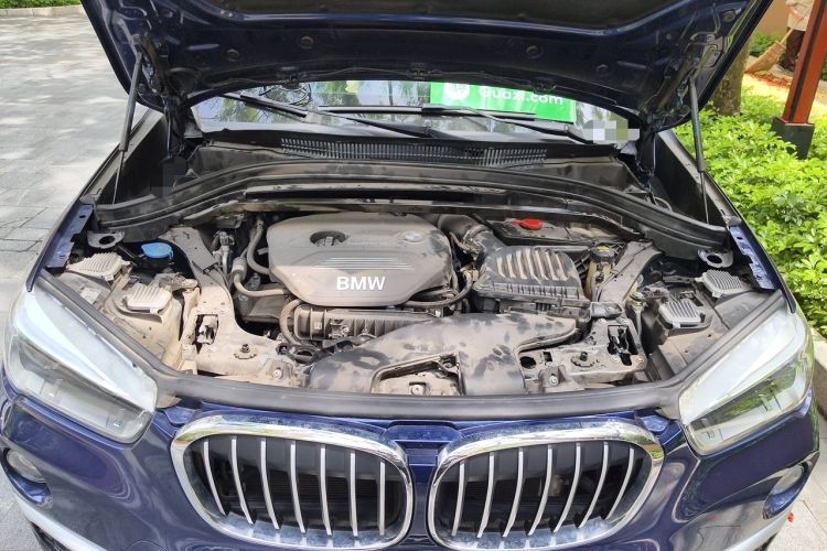 Used BMW X1 2019 sDrive18Li Premium Edition Engine Bay