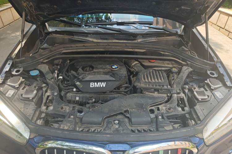 Used BMW X1 2019 sDrive20Li Leading Model Engine Bay