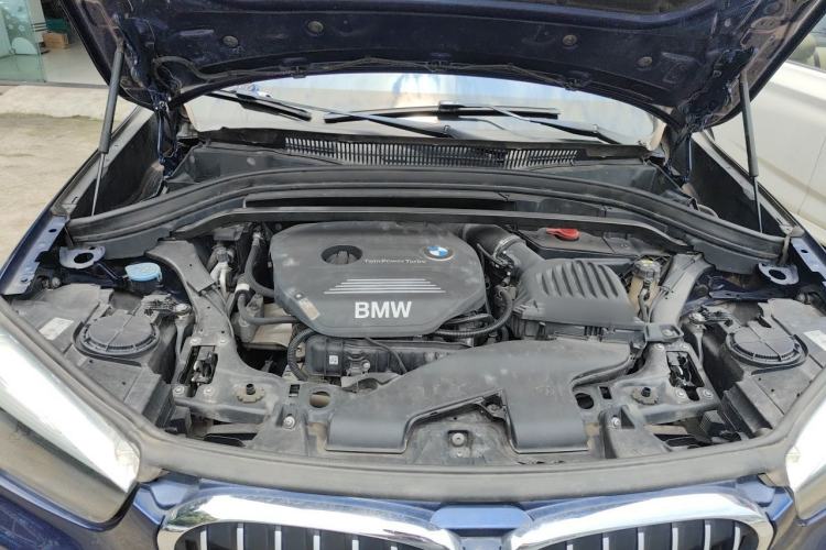 Used BMW X1 2019 sDrive18Li Fashion Model Engine Bay