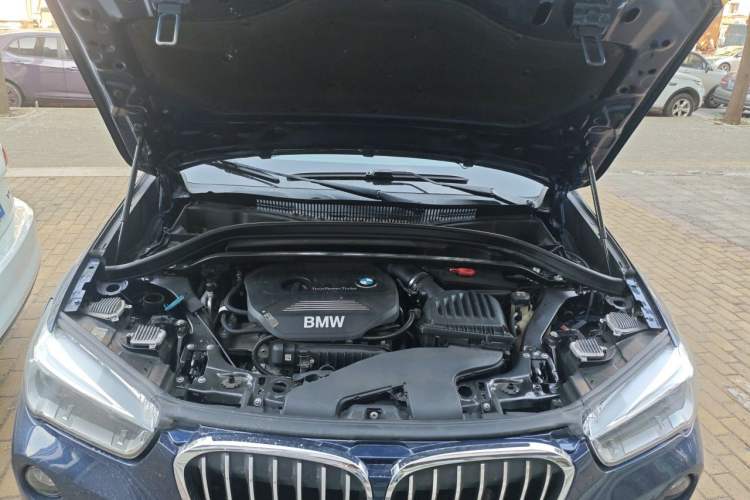 Used BMW X1 2019 sDrive18Li Premium Edition Engine Bay