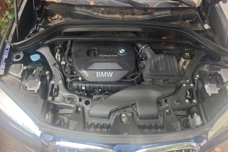 Used BMW X1 2019 sDrive20Li Leading Model Engine Bay