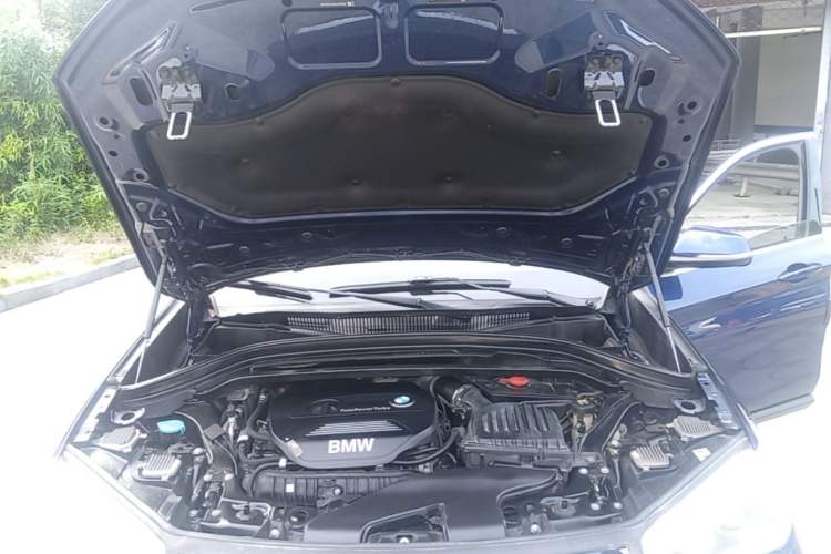 Used BMW X1 2019 xDrive20Li Luxury Model Engine Bay