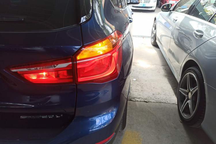 Used BMW X1 2019 sDrive18Li Fashion Model Exterior 3