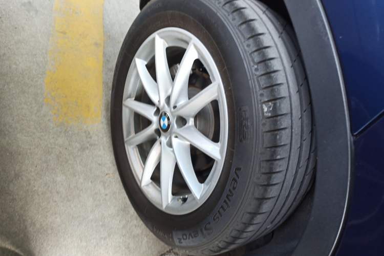 Used BMW X1 2019 sDrive18Li Fashion Model Exterior 5
