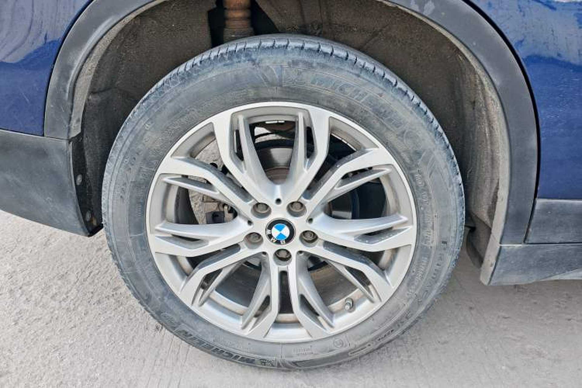 Used BMW X1 2019 sDrive20Li Leading Model Exterior 5