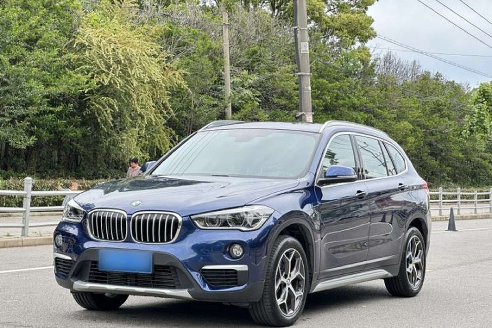 Used BMW X1 2019 xDrive20Li Luxury Model Front Left 45 Deg