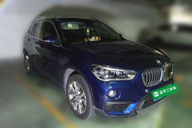Used BMW X1 2019 sDrive20Li Leading Model Front Right 45 Deg