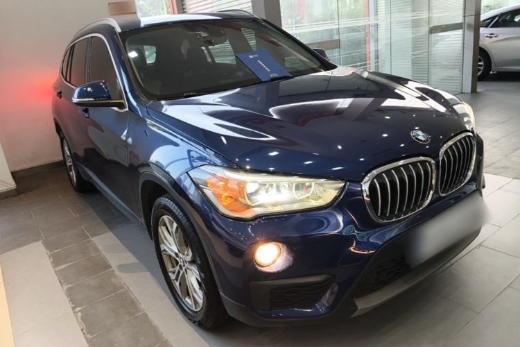 Used BMW X1 2019 sDrive20Li Leading Model Front Right 45 Deg