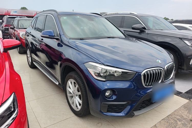 Used BMW X1 2019 sDrive18Li Fashion Model Front Right 45 Deg