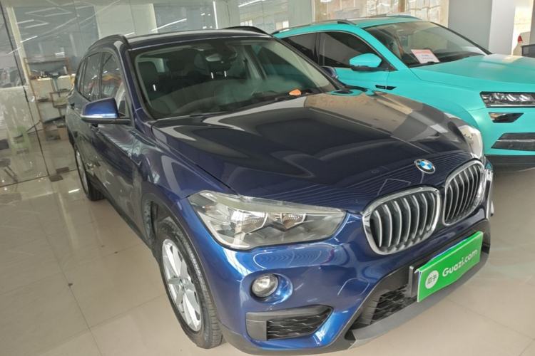 Used BMW X1 2019 sDrive18Li Fashion Model Front Right 45 Deg