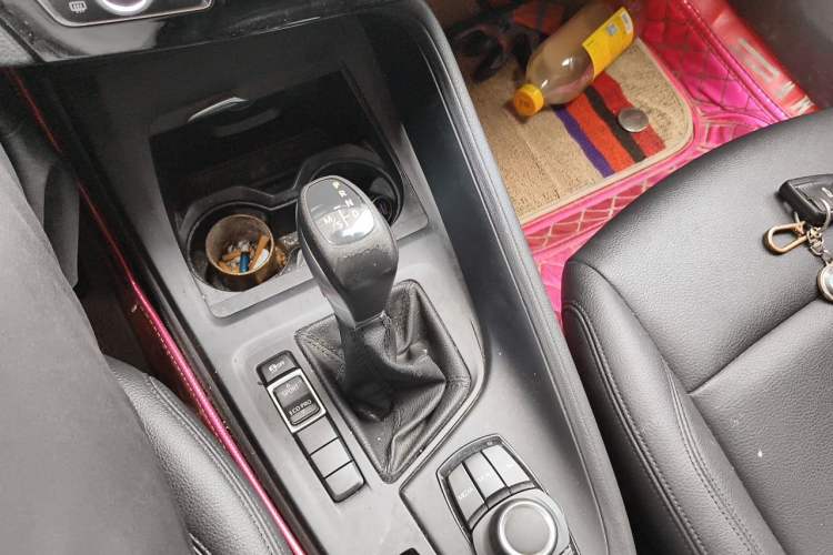 Used BMW X1 2019 sDrive20Li Leading Model Gear Lever