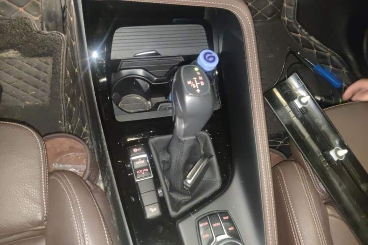 Used BMW X1 2019 xDrive20Li Luxury Model Gear Lever