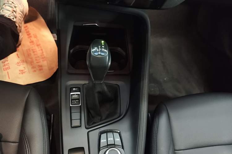 Used BMW X1 2019 sDrive20Li Leading Model Gear Lever