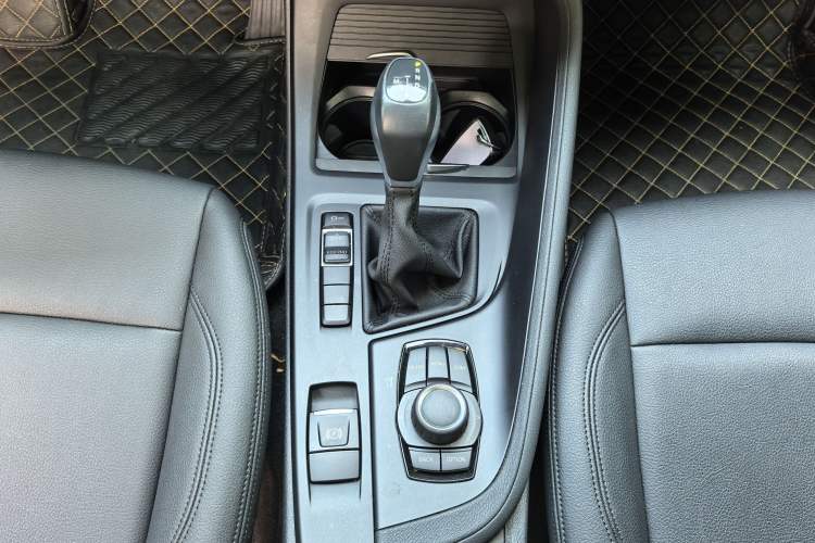 Used BMW X1 2019 sDrive18Li Fashion Model Gear Lever