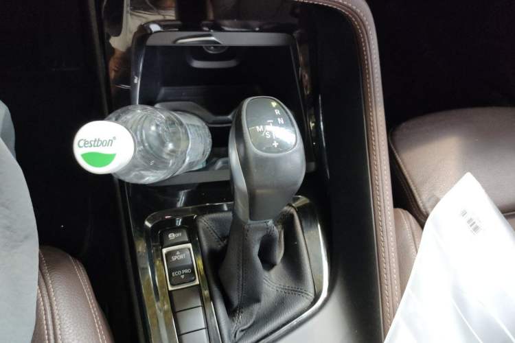 Used BMW X1 2019 sDrive18Li Premium Edition Gear Lever