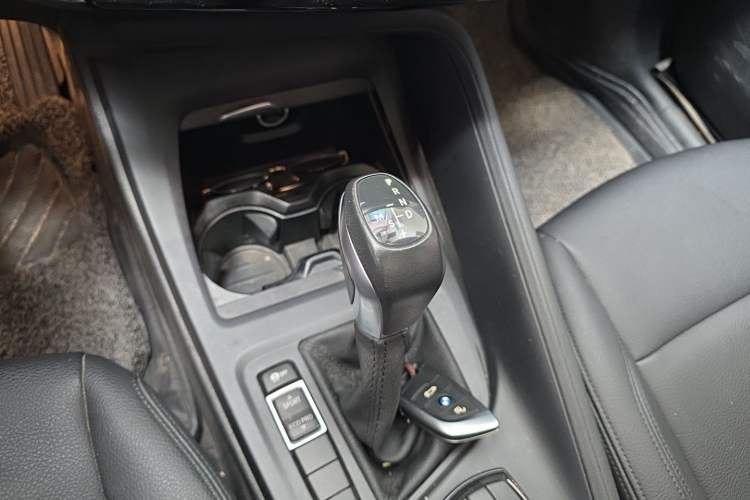 Used BMW X1 2019 sDrive20Li Leading Model Gear Lever