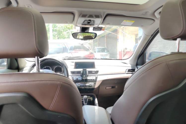 Used BMW X1 2019 xDrive20Li Luxury Model Headliner