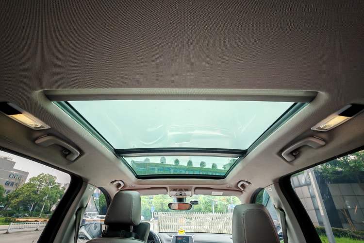 Used BMW X1 2019 sDrive18Li Premium Edition Headliner