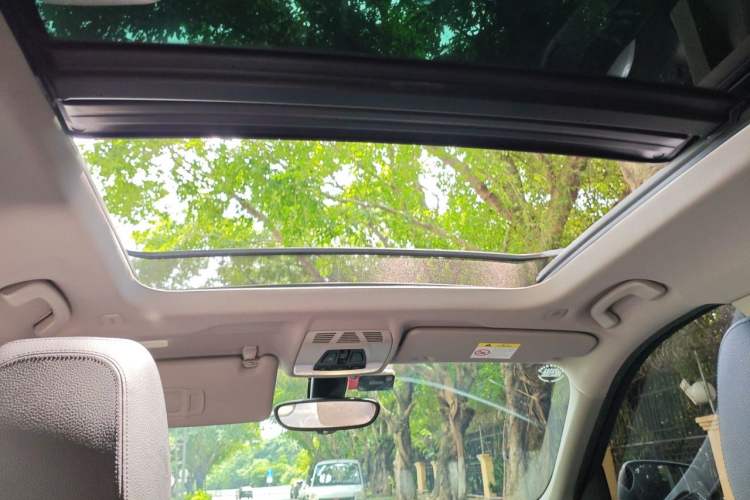Used BMW X1 2019 sDrive18Li Fashion Model Headliner