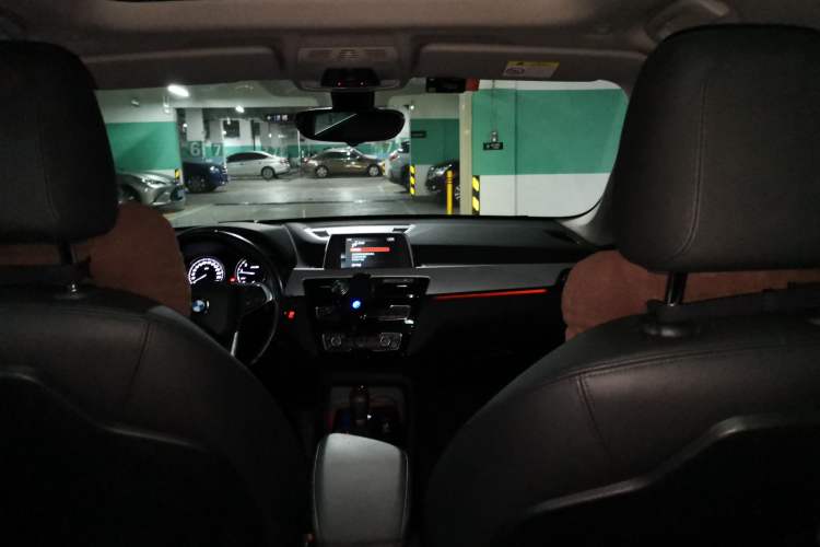 Used BMW X1 2019 sDrive20Li Leading Model Headliner