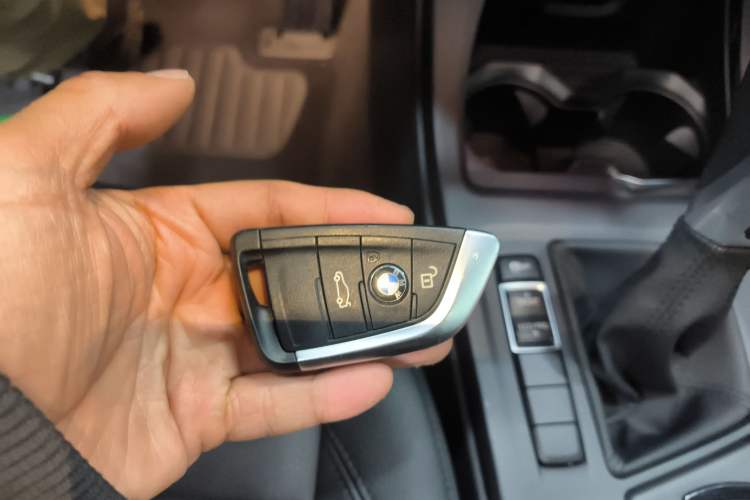 Used BMW X1 2019 sDrive18Li Fashion Model Interior 1
