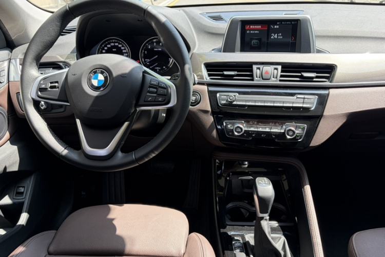Used BMW X1 2019 sDrive18Li Premium Edition Interior 1