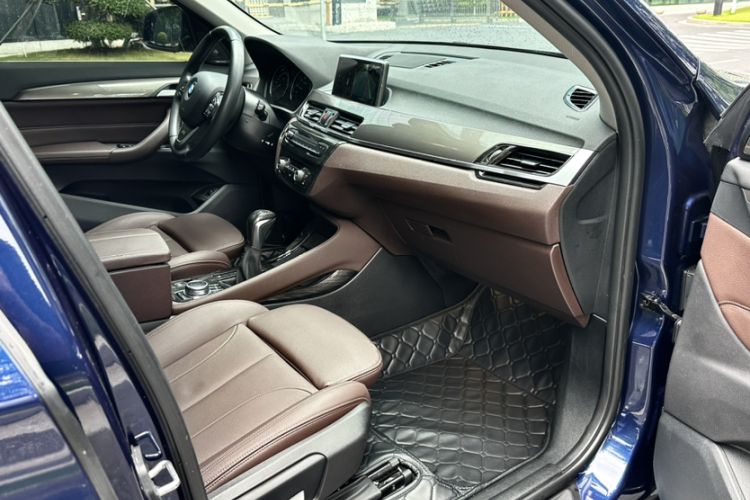 Used BMW X1 2019 xDrive20Li Luxury Model Interior 1