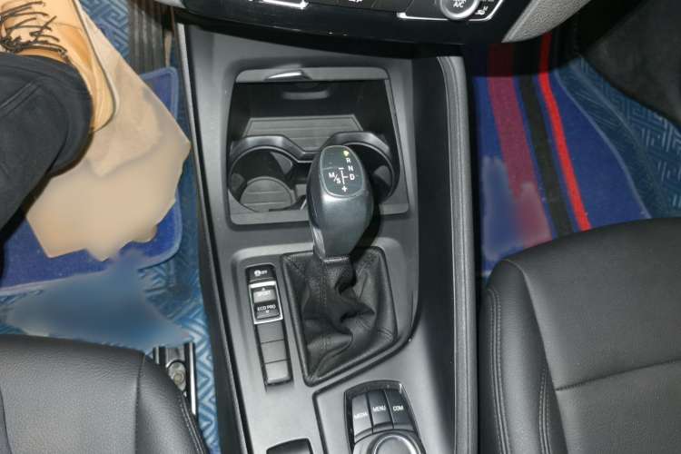 Used BMW X1 2019 sDrive18Li Fashion Model Interior 3