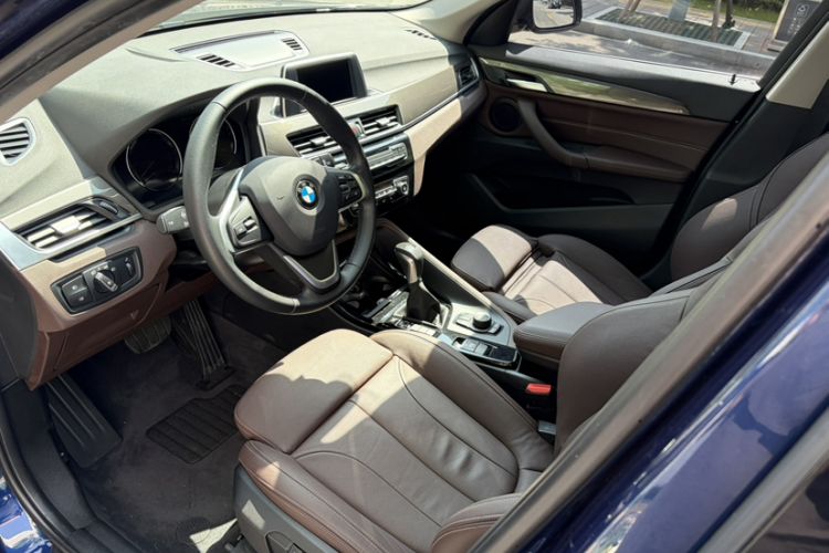 Used BMW X1 2019 sDrive18Li Premium Edition Interior 3