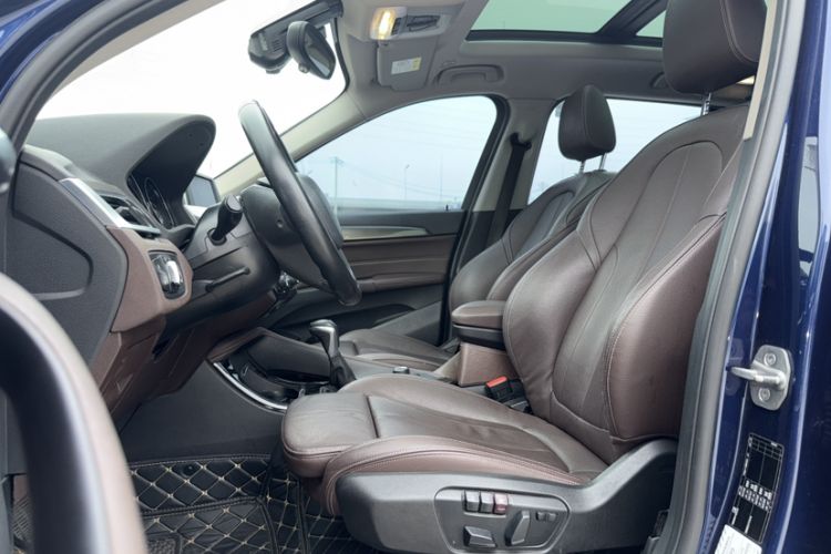 Used BMW X1 2019 sDrive18Li Premium Edition Interior 4