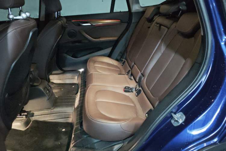 Used BMW X1 2019 sDrive18Li Premium Edition Interior 4