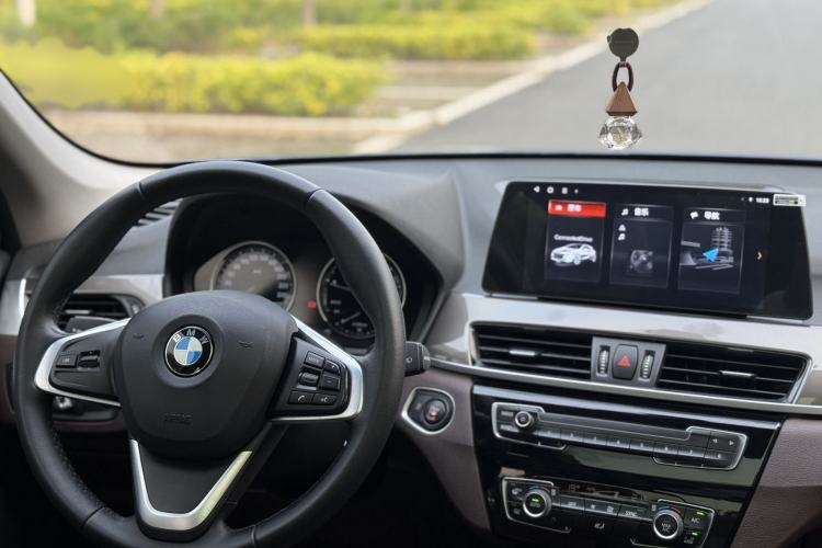 Used BMW X1 2019 sDrive18Li Premium Edition Interior 4