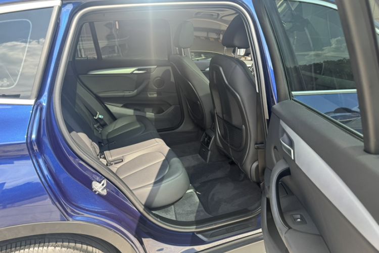 Used BMW X1 2019 sDrive20Li Leading Model Interior 5