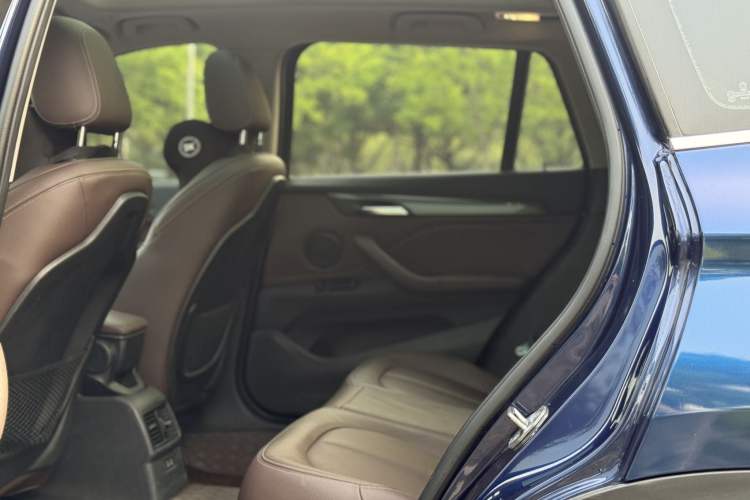 Used BMW X1 2019 sDrive18Li Premium Edition Interior 8
