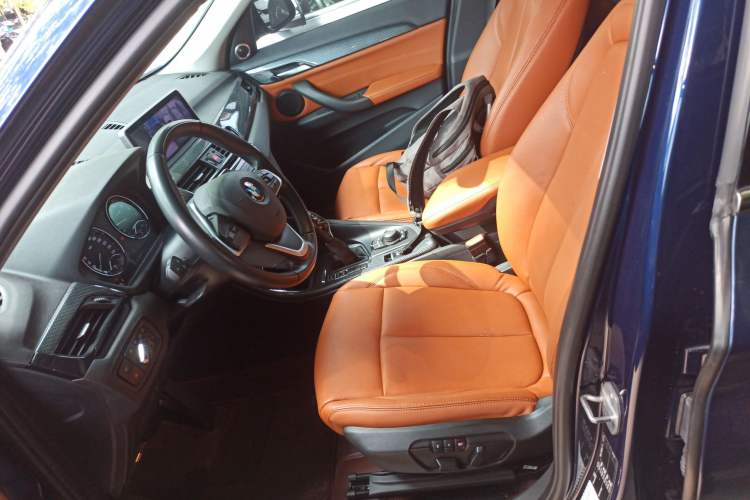 Used BMW X1 2019 sDrive18Li Fashion Model Left Front Seat