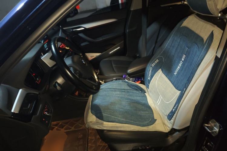Used BMW X1 2019 sDrive18Li Fashion Model Left Front Seat