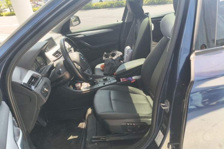 Used BMW X1 2019 sDrive18Li Fashion Model Left Front Seat