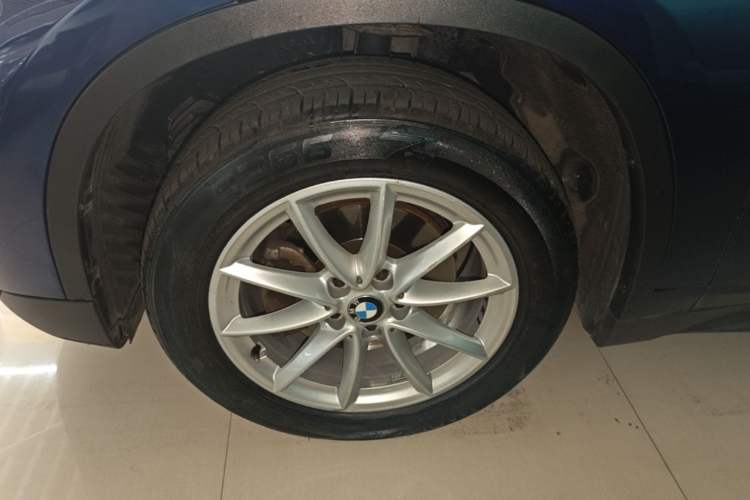Used BMW X1 2019 sDrive18Li Fashion Model Left Front Wheel Hub