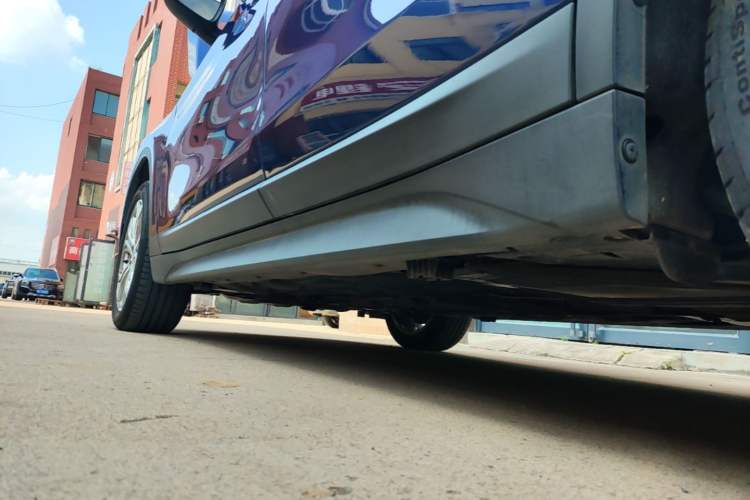 Used BMW X1 2019 sDrive20Li Leading Model Left Side Sill