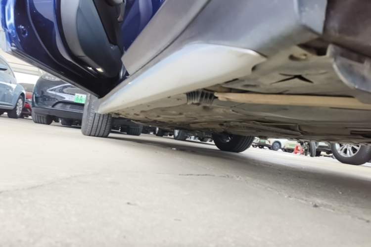 Used BMW X1 2019 sDrive18Li Premium Edition Left Side Sill