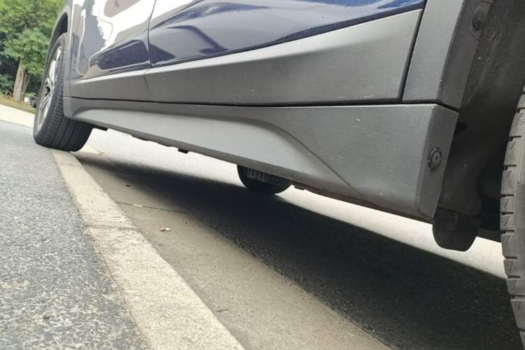 Used BMW X1 2019 sDrive20Li Leading Model Left Side Sill