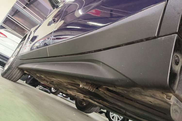 Used BMW X1 2019 sDrive20Li Leading Model Left Side Sill